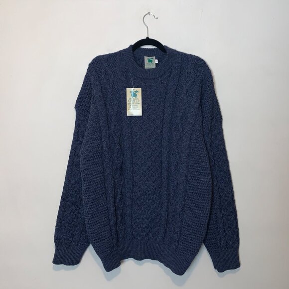 Aran Chunky & Heavy 100% Wool Fisherman Sweater in Navy/Denim MADE IN IRELAND - Picture 2 of 8